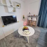 Lejlighed Crys Luxury By The Sea , First Line Mamaia